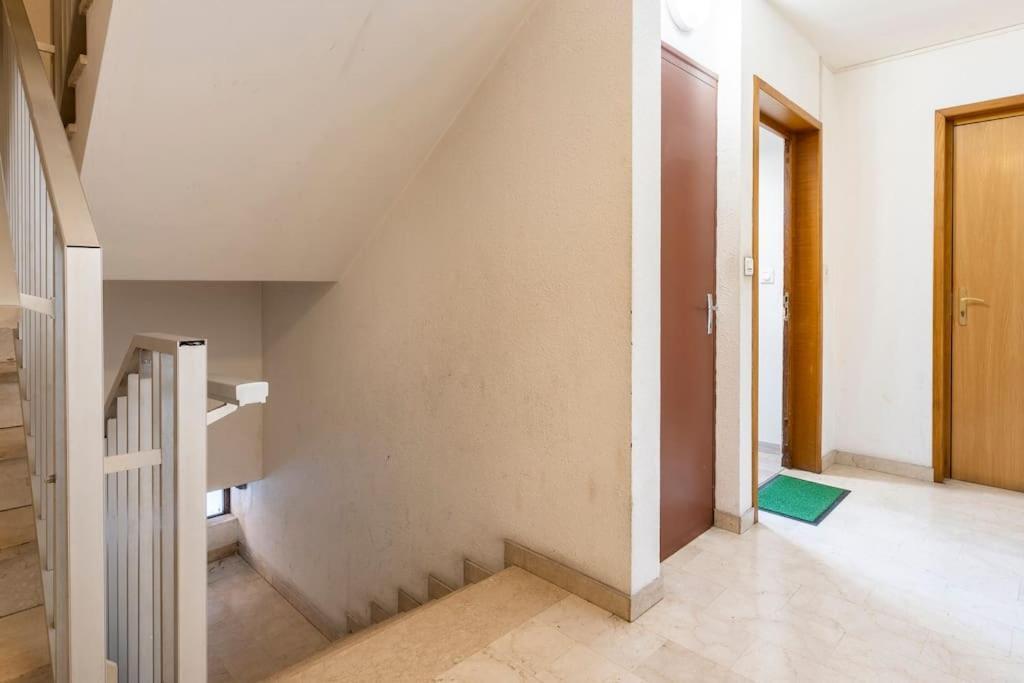 Studio Cosy Proche Du Centre + Parking Gratuit Cluses Kültér fotó